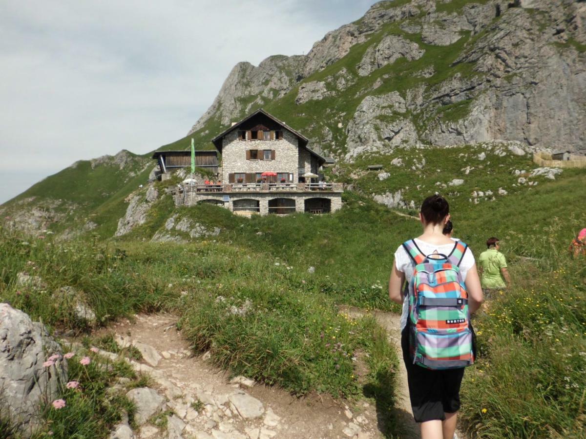 Alpenappartement Kleiner Tannheim Exterior photo